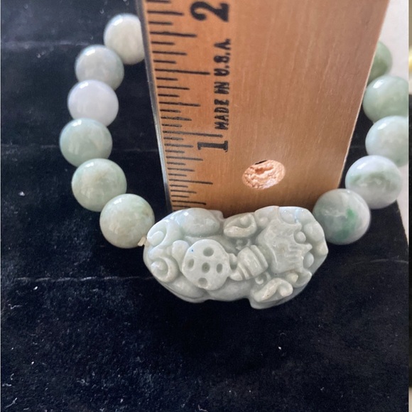 Real Jade pi xiu good luck bracelet - Picture 7 of 7